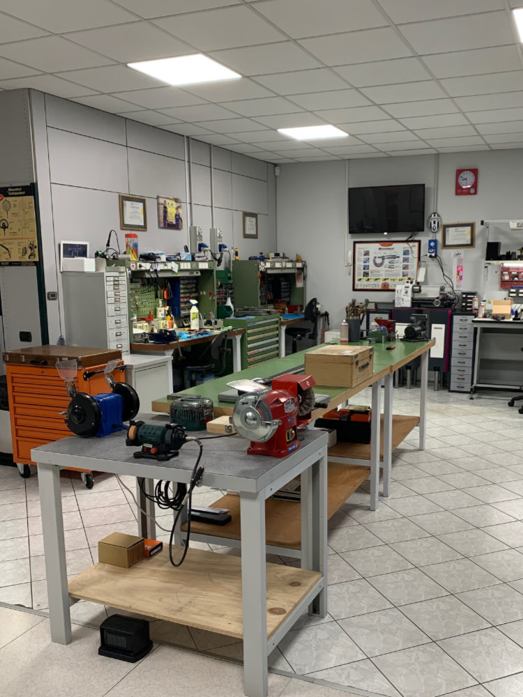 riparazione e calibrazione strumenti riparazione e calibrazione strumenti - Laboratorio RSM